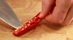 Rode peper schoonmaken