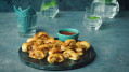 Aziatische mini saucijzenbroodjes met kipworstjes