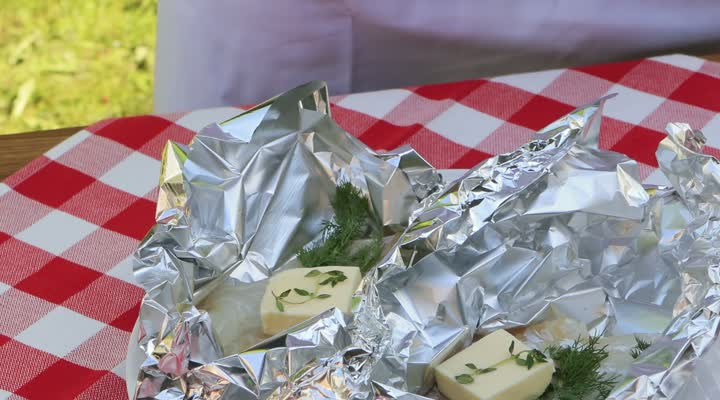 Kabeljauw bereiden op de barbecue