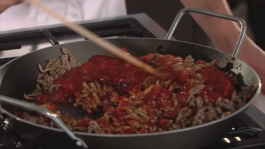 Spaghetti gehakt knoflolijf stap 3