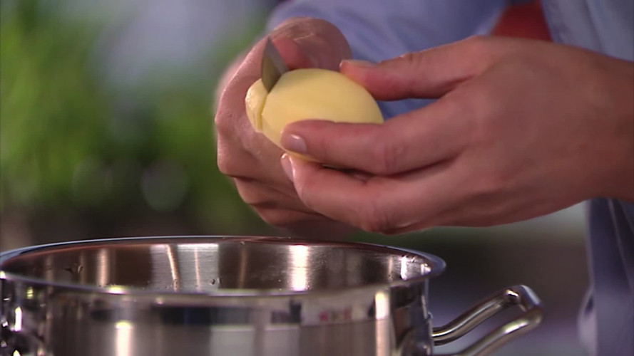 Chicken parmigiana stap 2