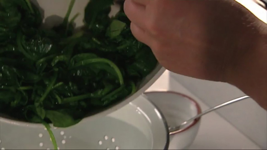 Plaattaart met spinazie en courgette stap 5