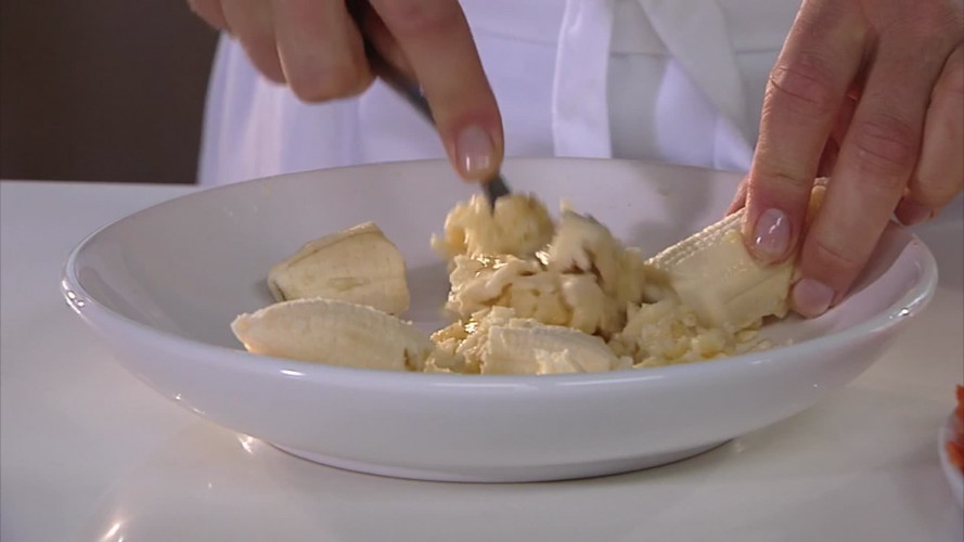 Worteltaart met banaan stap 6