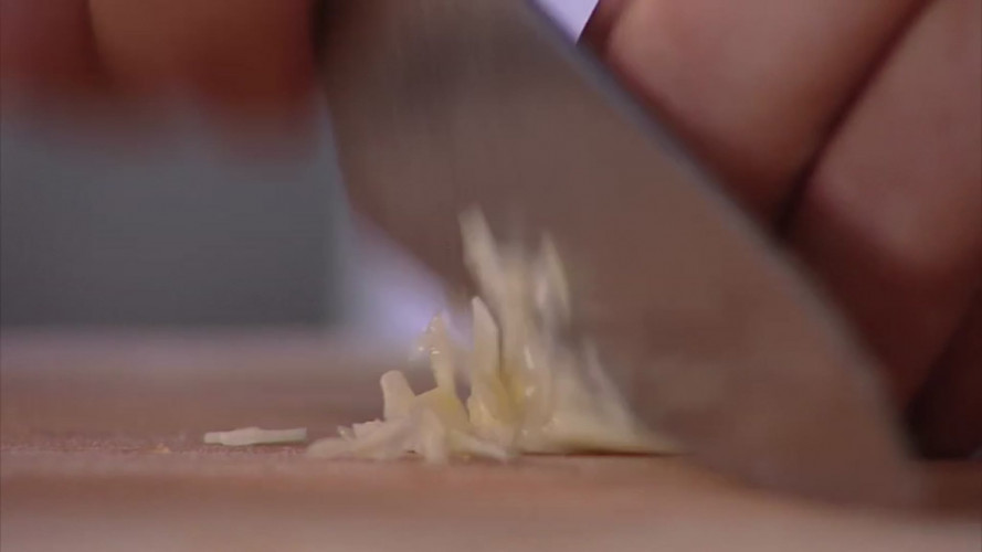 Spinaziecurry met kaas en naanbrood stap 2