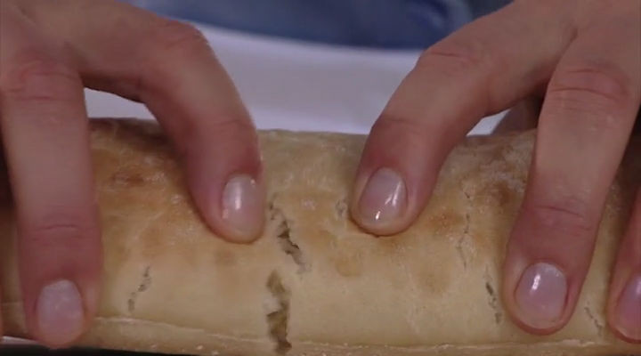 Ovenkip met tomaat en rucola stap 6