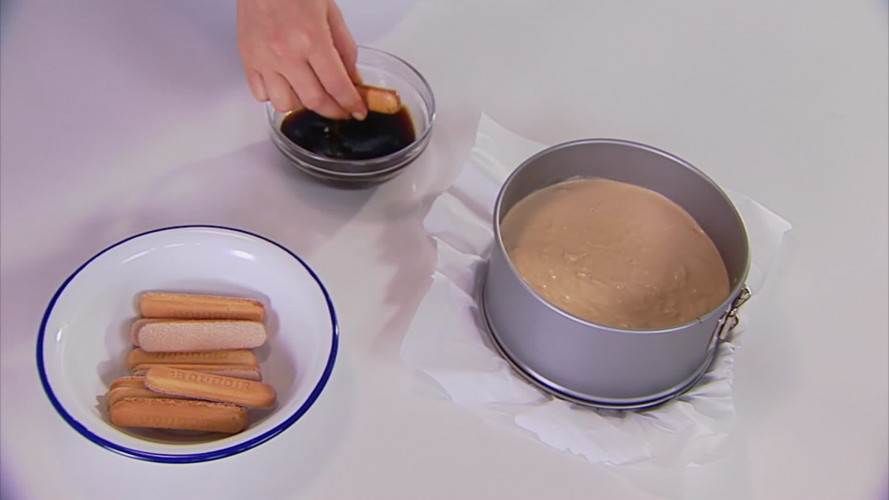 Tiramisutaart stap 16