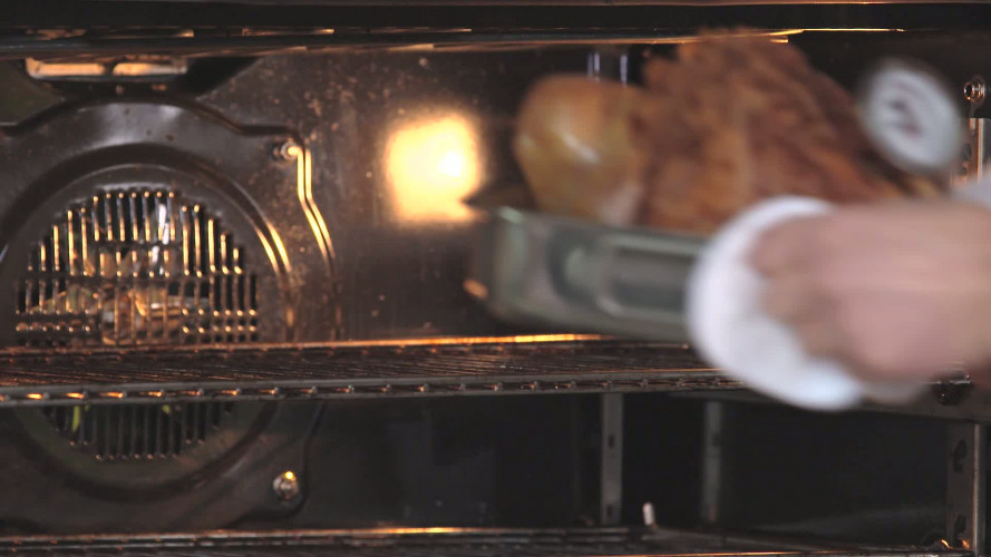 Kalkoen gevuld met paddenstoelen stap 10