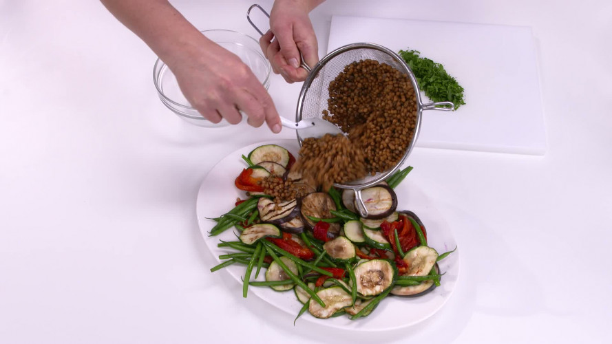 Linzensalade met gegrilde groenten 900670 stap 11