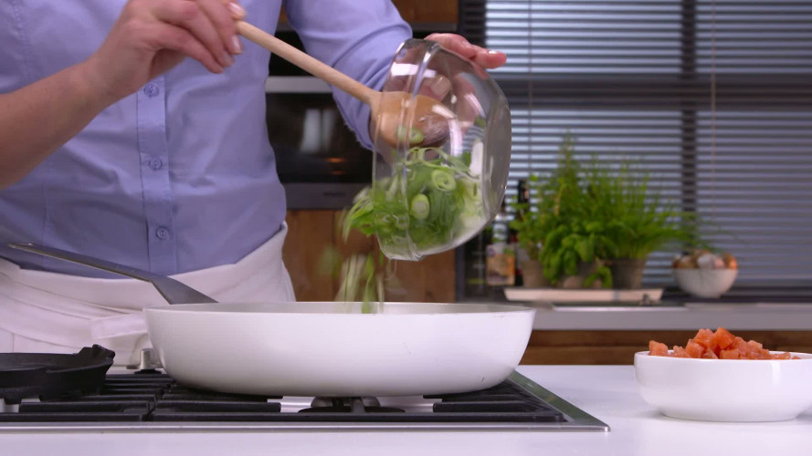 Spaghetti met tuinbonen en zalm 653518 stap 7