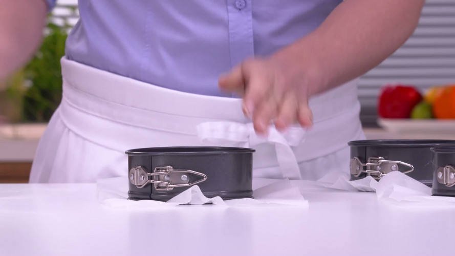 Brioche met hazelnootpasta en kersen stap 2