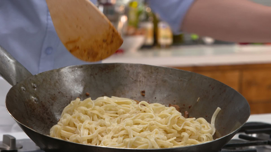 Pad thai met tofu en ei stap 5