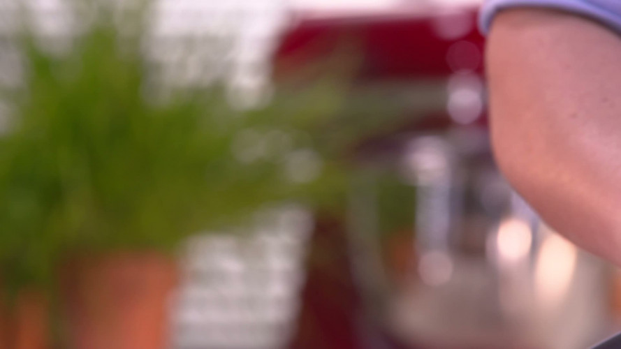 Temaki sushi (handgerolde sushi) stap 9