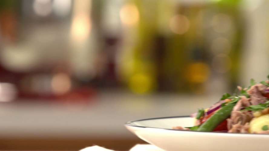 Aardappelsalade met tonijn R940600 stap 08.mp4