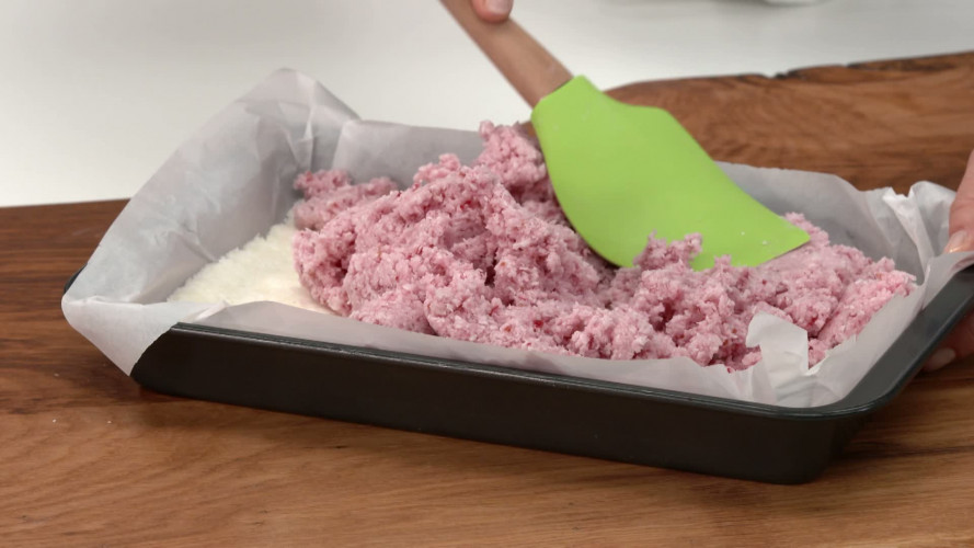 19 Frambozen-kokosblokjes stap 06.mp4