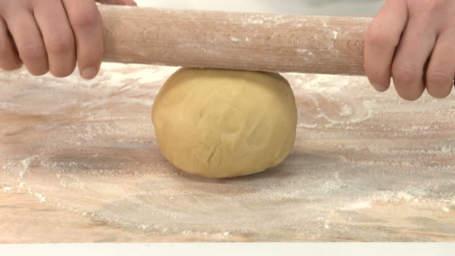 Letterkoekjes R911298 stap 04.mp4