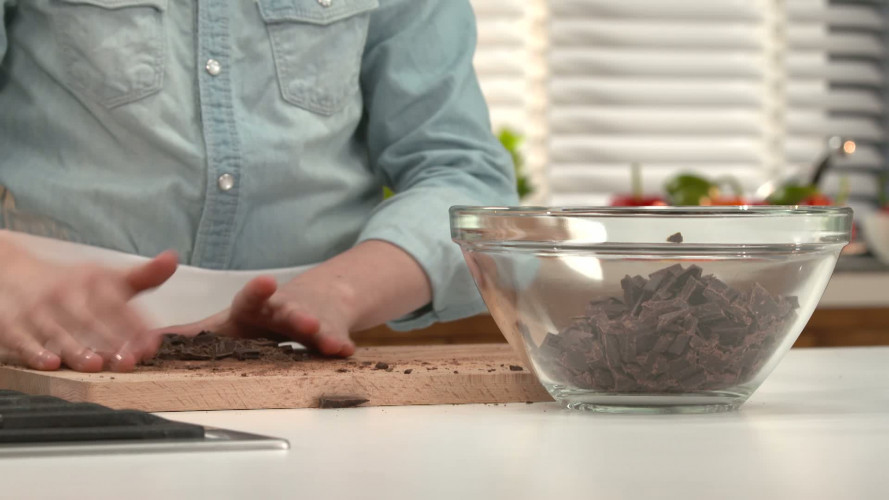 Marshmallowkoekjes met chocolade en hagelpret stap 05.mp4