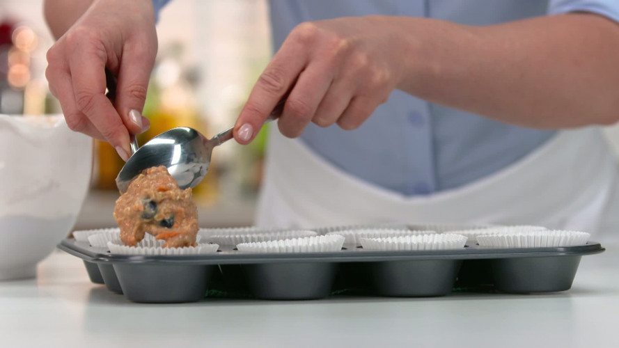 Havermoutmuffin met blauwe bessen stap 05.mp4