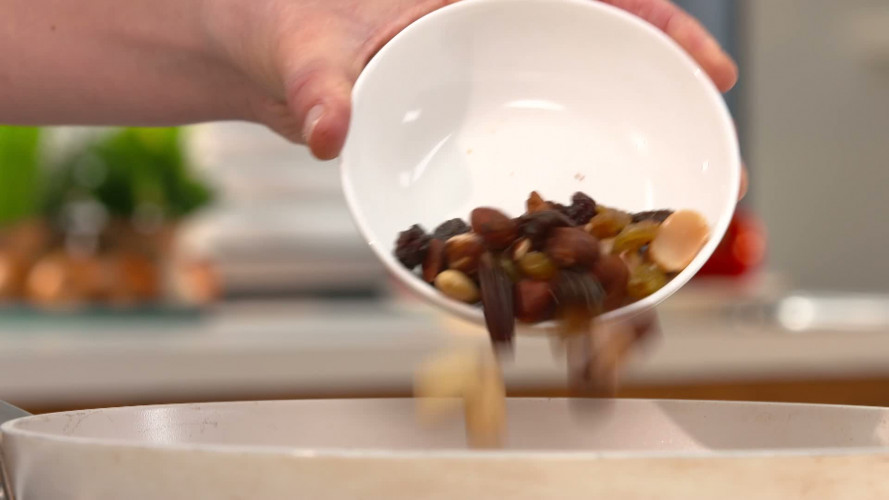 Blauwe bessen-muesli R633460 stap 02.mp4