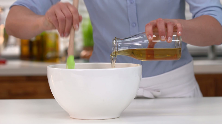 Zoete appel-abrikozenbroodjes R179240 stap 04.mp4