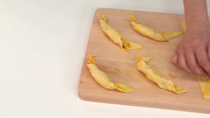 Crunchy croissants R633472 stap 06 [NEW].mp4