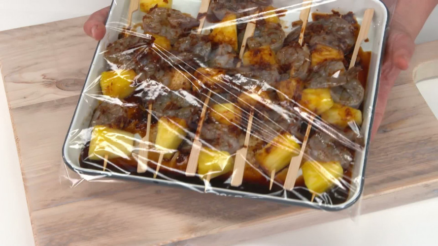 Garnalensate met ananas R940464 stap 07.mp4