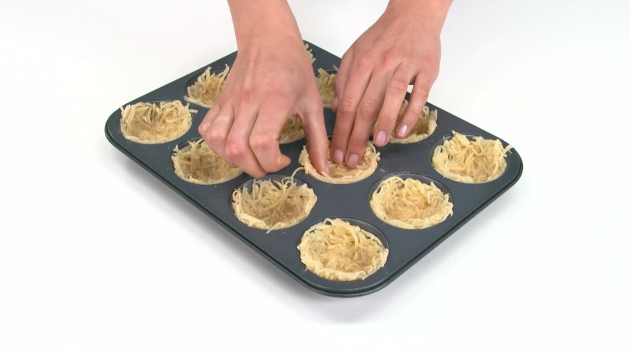 Mini-aardappelquiches stap 04.mp4