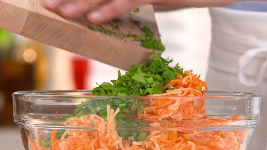 Aardappelkoekjes met chutney stap 03.mp4