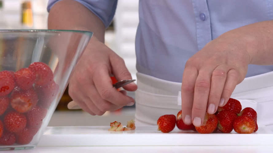 Aardbeienjam R810596 stap 01.mp4