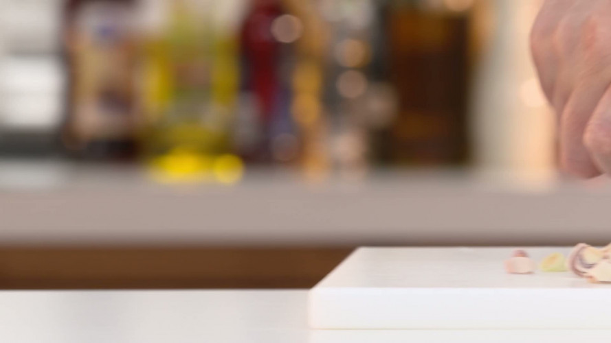 Pittige vis-courgettekoekjes stap 02.mp4