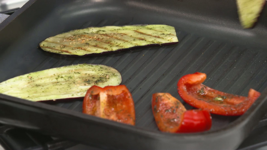 Couscous met gegrilde groenten stap 06.mp4