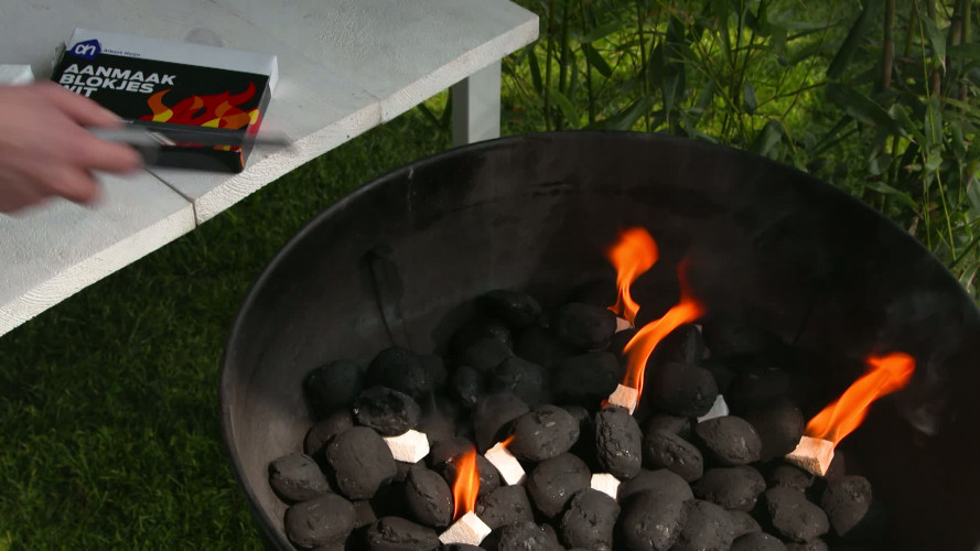 Zalmspies met rucolasaus R95674 stap 01.mp4