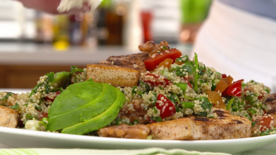 Quinoasalade met goudbruine tofu R882630 stap 11.mp4