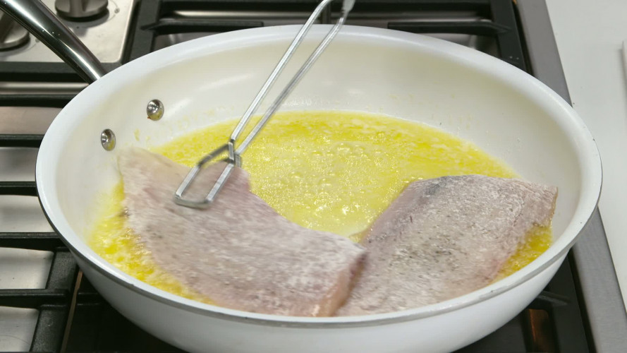 Tong met gebruinde boter & haricots verts stap 08.mp4