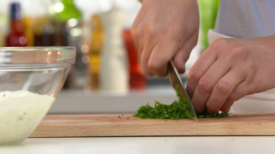 Ravigottesaus R681238 stap 03.mp4