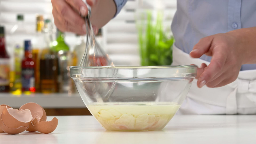 Courgette-geitenkaasquiche met munt R932830 stap 11.mp4