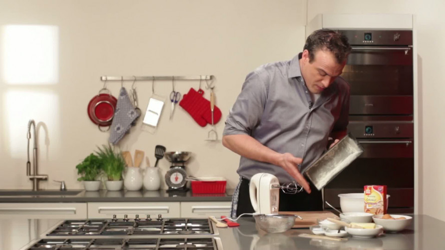 cake bakken stap 02.mp4