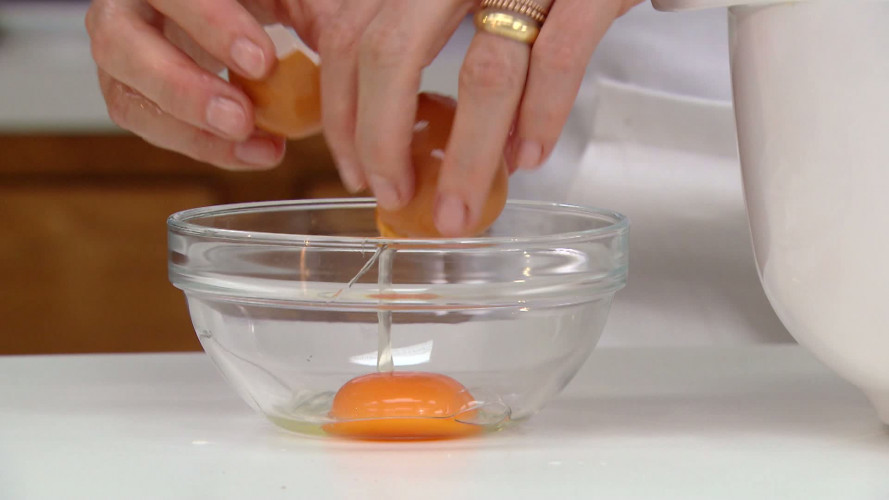 CHOCOLADEMOUSSE R1149282 stap 03.mp4