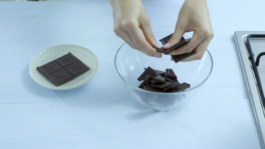Brownietaart met pepermuntschuim STAP 3.mov