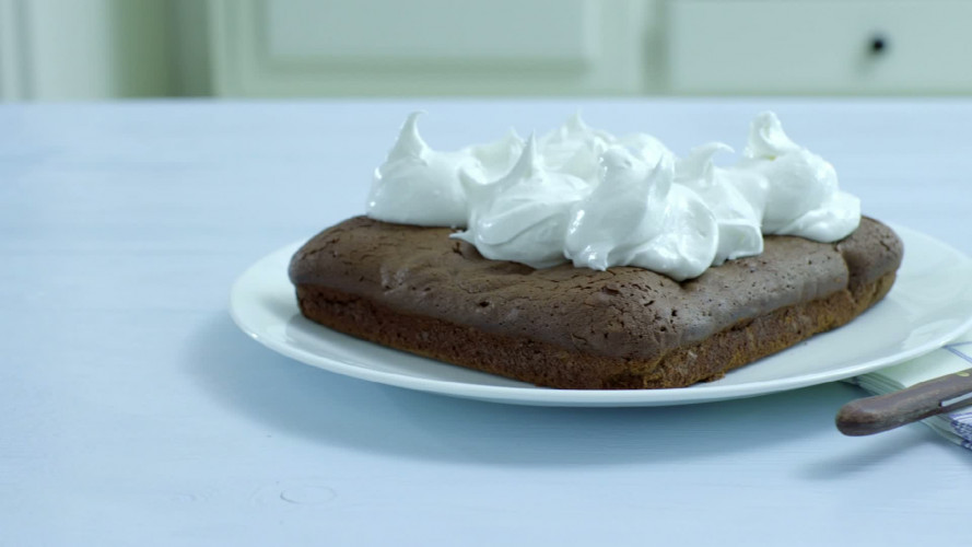 Brownietaart met pepermuntschuim STAP 14 nieuw.mov