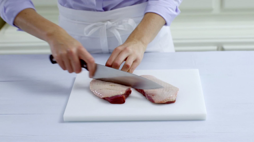 Eendenborstfilet met noedels en groene kool STAP 2.mov