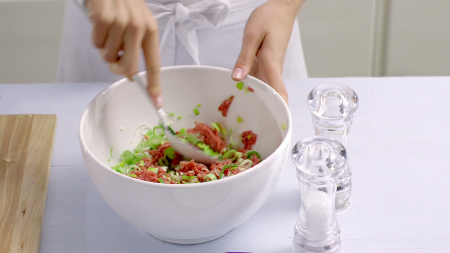 Gehaktbrood met paddestoelen en spek GPS STAP 5.mov