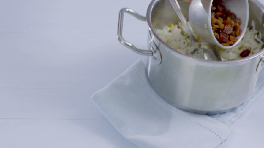 Hazenrugfilet met noten rozijnenrijst en venkel STAP 10.mov