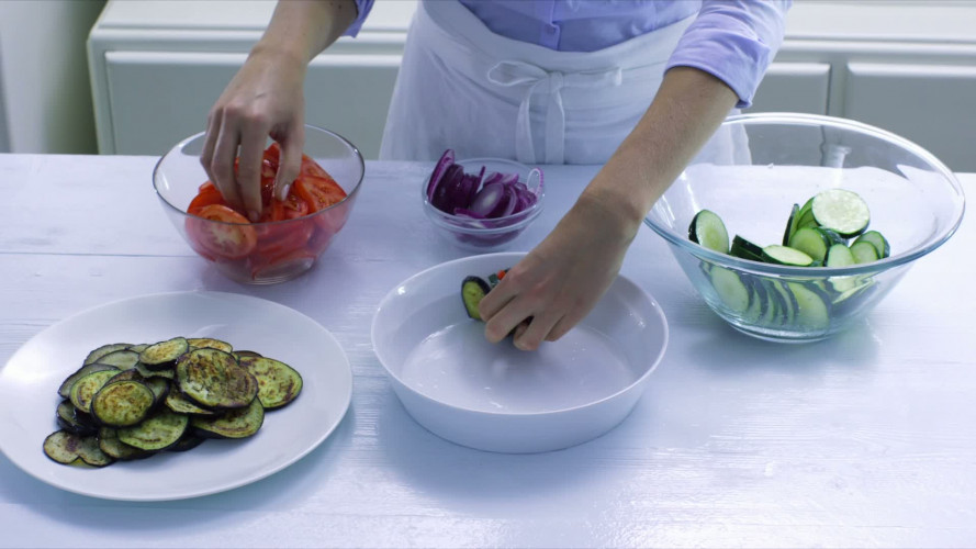 Ovenschotel met mediterrane groenten stap 6.mov