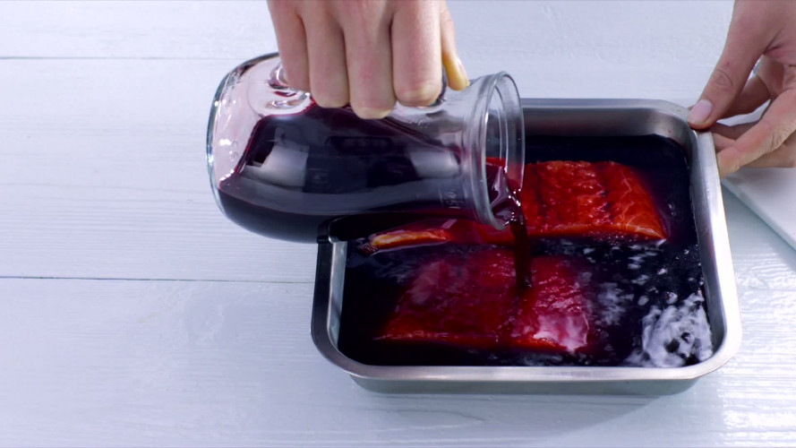 In bietensap gemarineerde zalm stap 1.mov