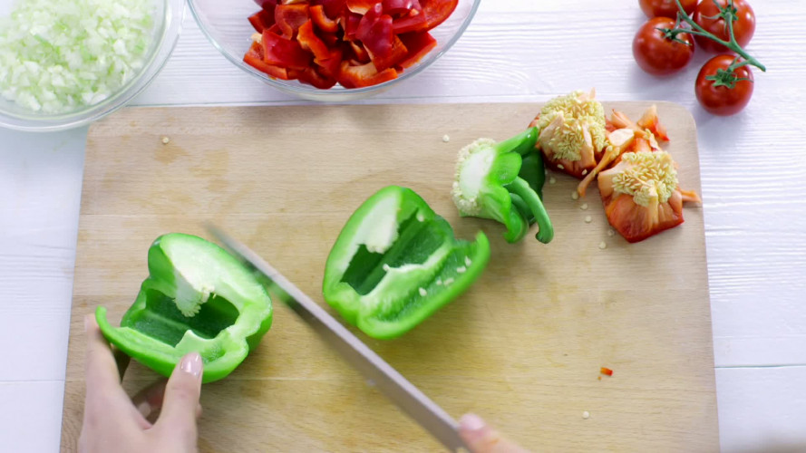 Tweekleurenpaprikasoep stap 1.mov