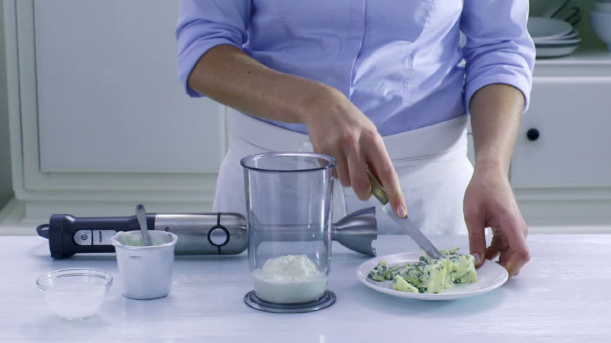 Zoete aardappelfrieten met blue-cheesedip stap 5.mov