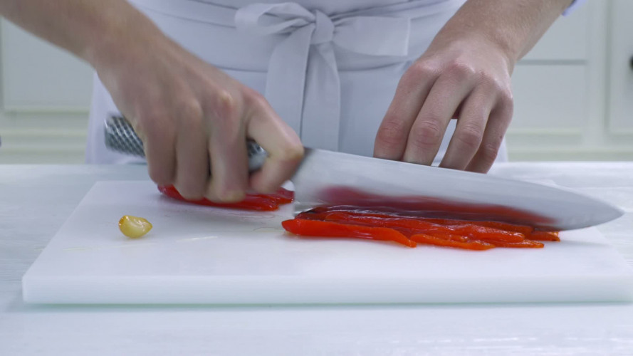 Bloemkoolfrittata met paprika en hazelnoten stap 6.mov