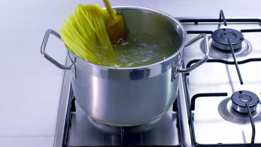 Pasta Pesto stap 1.mov