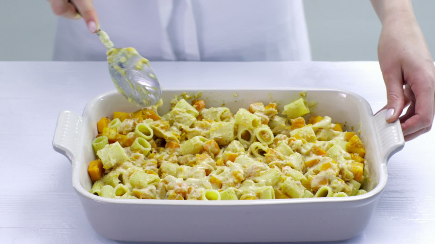 Pasta met flespompoen en kaas stap 10.mov