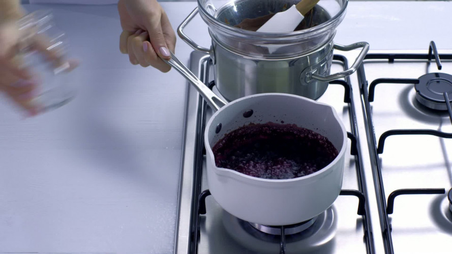 Schwarzwalder kersentaart stap 14.mov